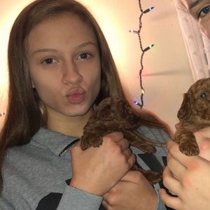 Meet your Posher, Kayla